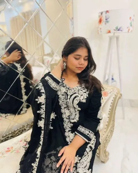 5857206558830740183 121