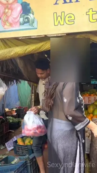 Download Sexyindianwife Buying Vegetables Market Salwar Kameez Vegetable Market Dare